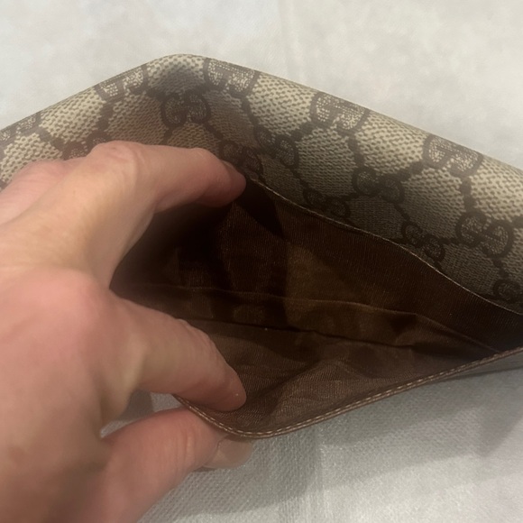 Vintage Gucci Brown Monogram Wallet - Picture 6 of 13